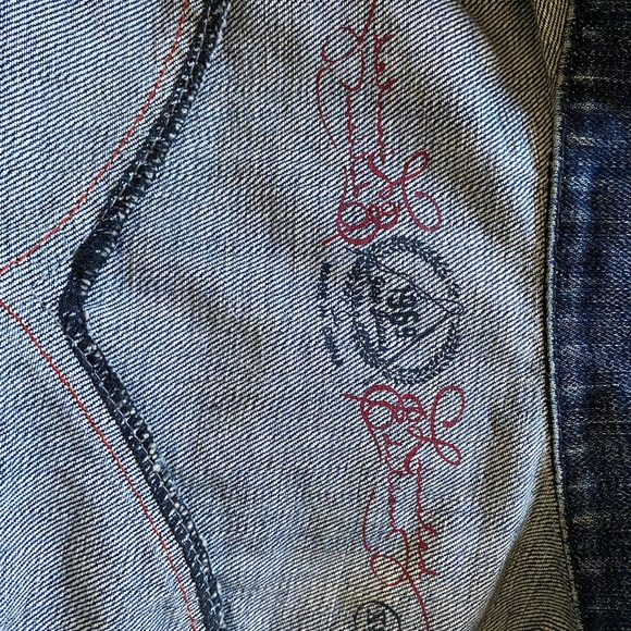 The Gap xs limited edition Jean jacket. EUC - Picture 3 of 4